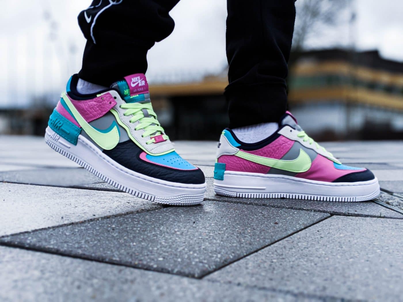 Air force outlet 1 mid multicolor